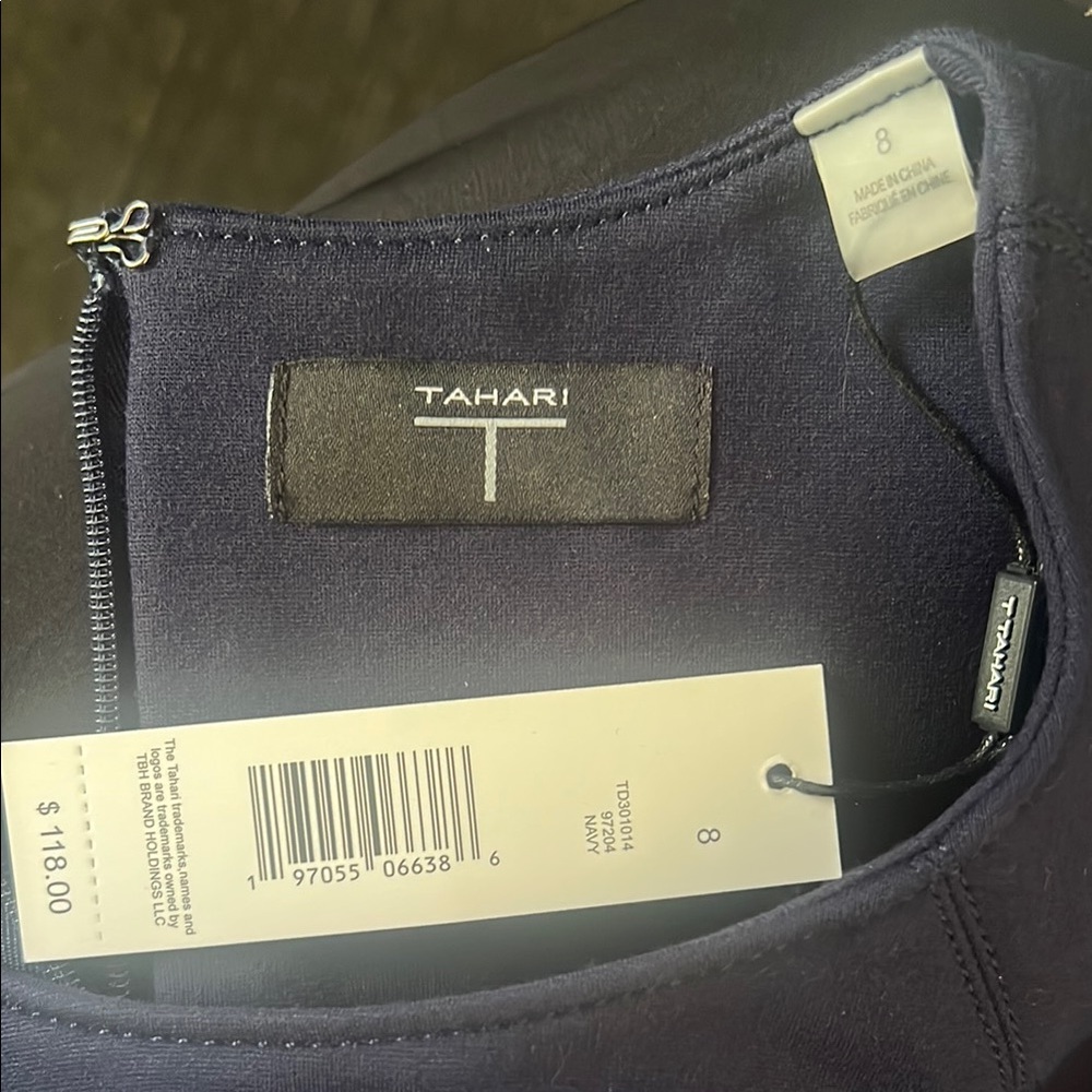 💙NWT Tahari Navy Sheath Dress – Size 8 💙 - Picture 2 of 7